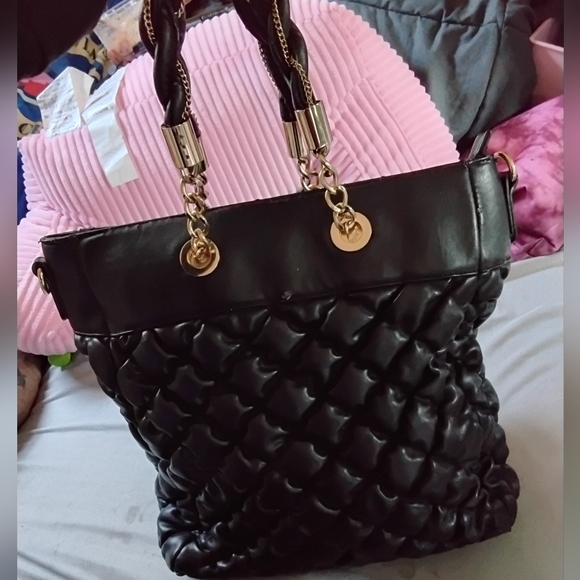 Urban Expressions Designer Chic Black Tote Bag with Gold Accents - Picture 1 of 6